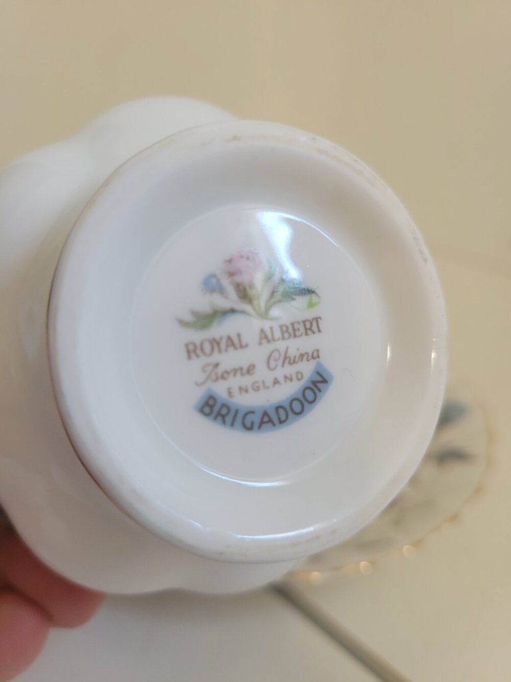 Vintage Royal Albert Porcelain Teacup and Saucer Brigadoon Pattern - Picture 3 of 4